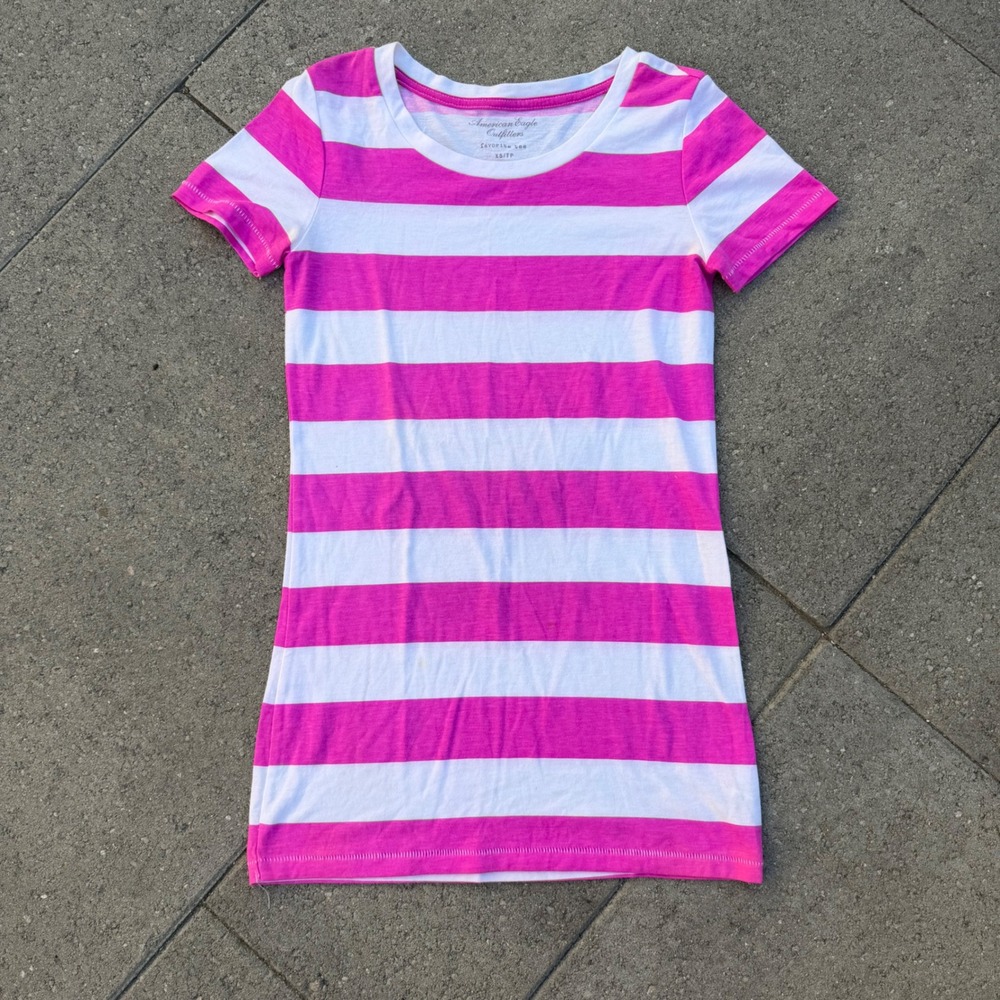 American Eagle Favorite Tee Pink White Striped Short Sleeve Crewneck XS